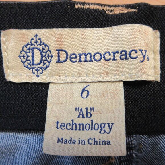 DEMOCRACY Ab Technology High Rise Jean Short 6 Utility Patch Pockets Denim Jorts - Picture 4 of 13